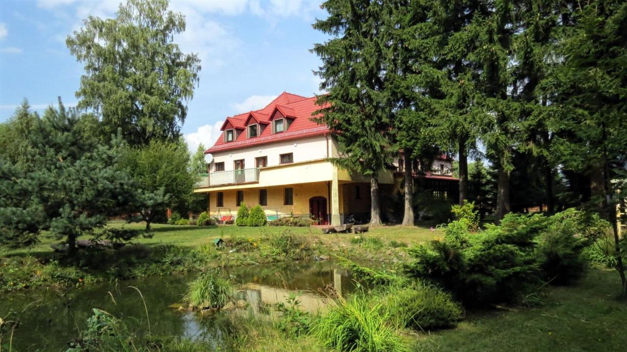 Zadrna Rezydencja Aparthotel Chełmsko Śląskie Exterior foto